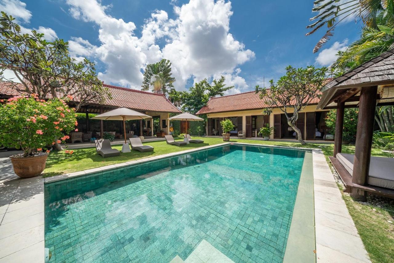 Rumi Villas Seminyak  Exterior photo